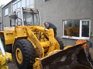 repairs of construction equipment and machines 30
